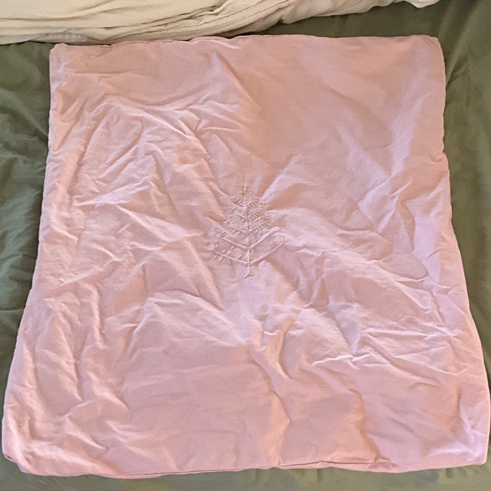 Four Seasons pink square pillow sham, set of 3